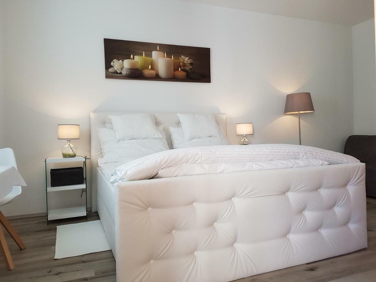 Gaestezimmer Resi Illmitz Extérieur photo