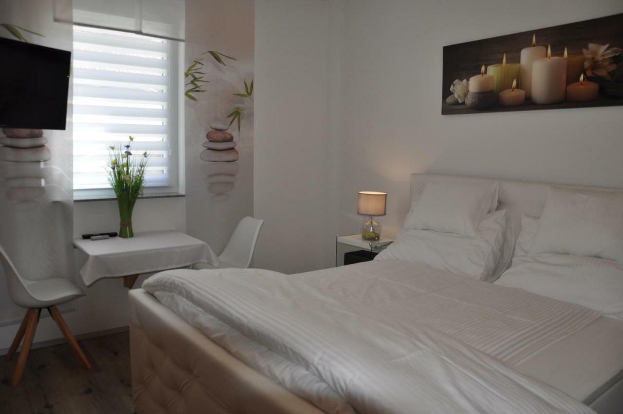 Gaestezimmer Resi Illmitz Extérieur photo