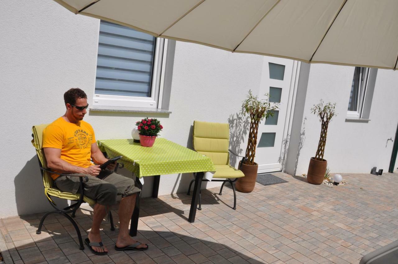 Gaestezimmer Resi Illmitz Extérieur photo